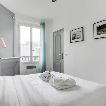 Modern Flat Near Paris By Guestready 克利希
